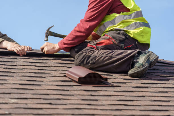 Quick and Trustworthy Emergency Roof Repair Services in Elk Rapids, MI